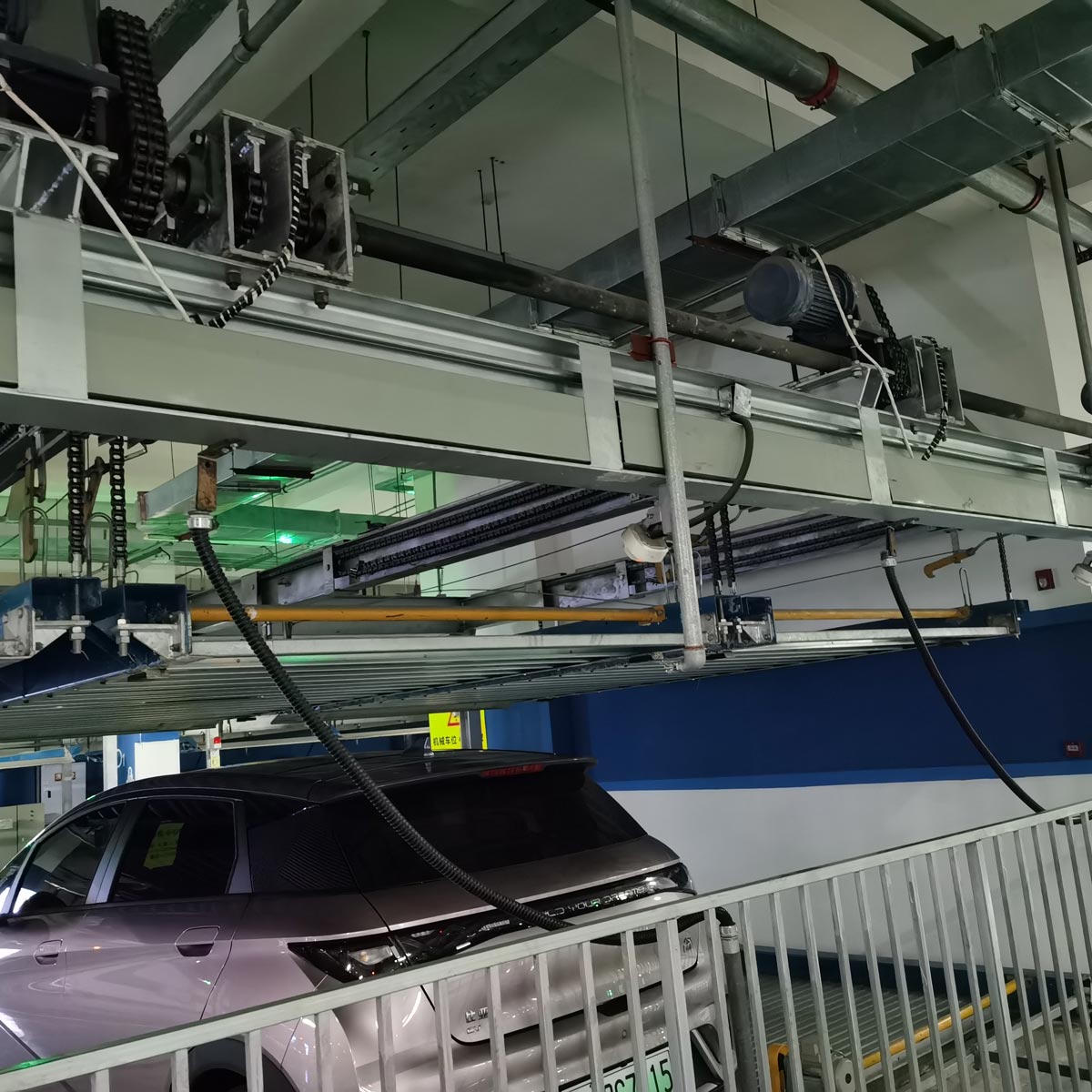 沾益兩層升降橫移機械式停車設(shè)備